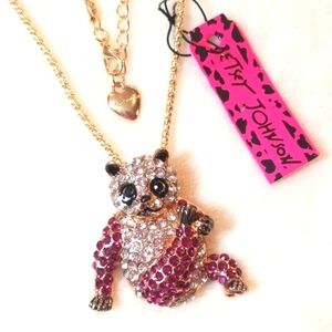 🌸Betsey Johnson Gold Tone  Pink Rhinestone Crystal Panda bear Necklace🌸